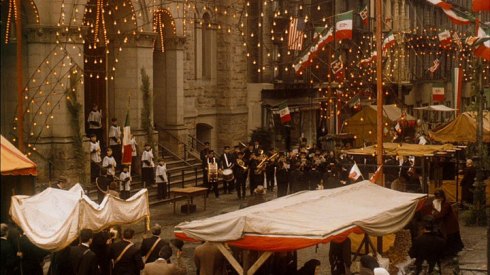 Recreació del barri de Little Italy a Nova York ("The Godfather: Part II", 1974)