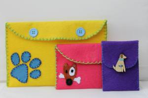 Carteras en tres tamaños disponibles para guardar la documentación de tu mascota